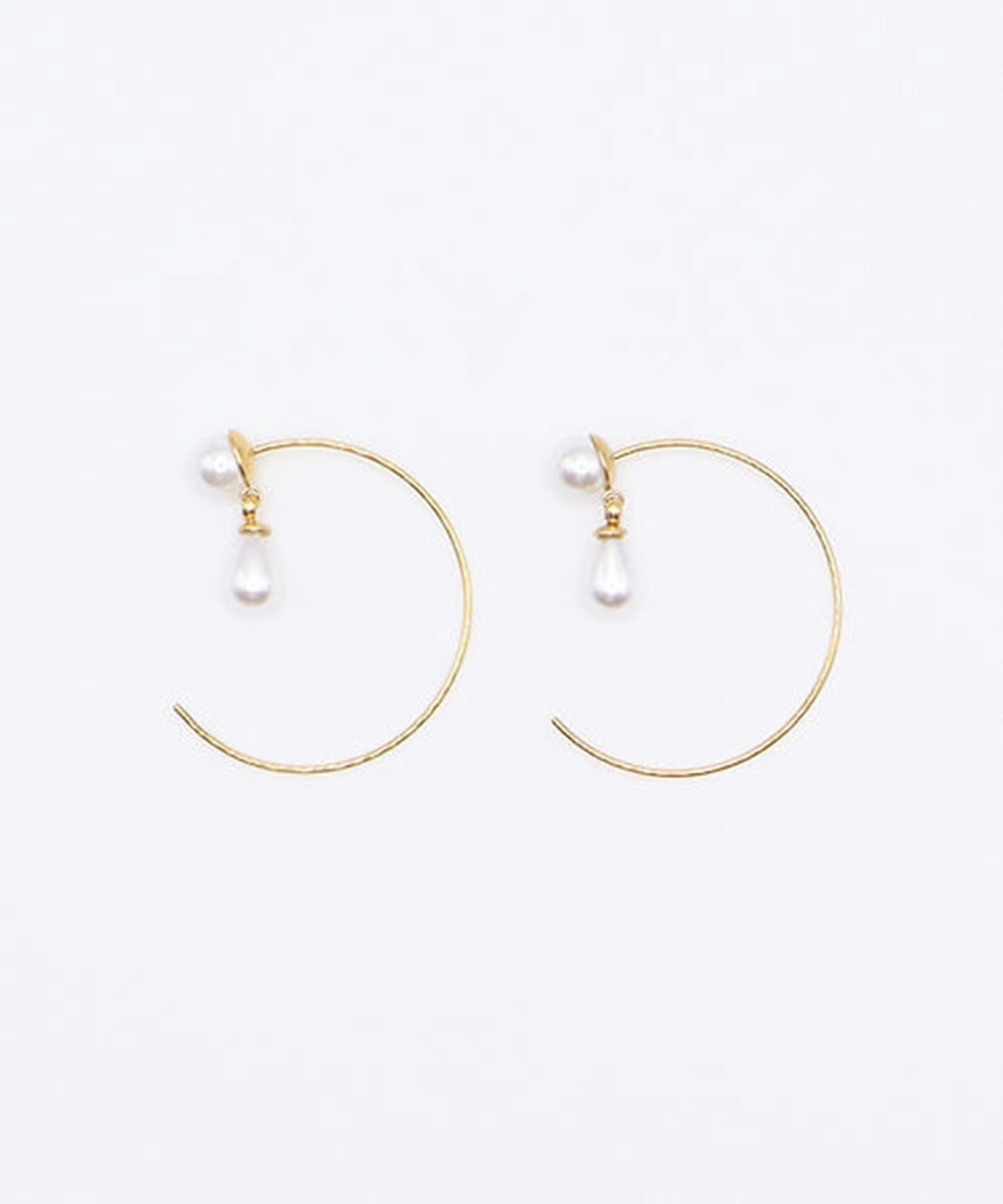 ラウンドパールフックサージカルステンレスピアス