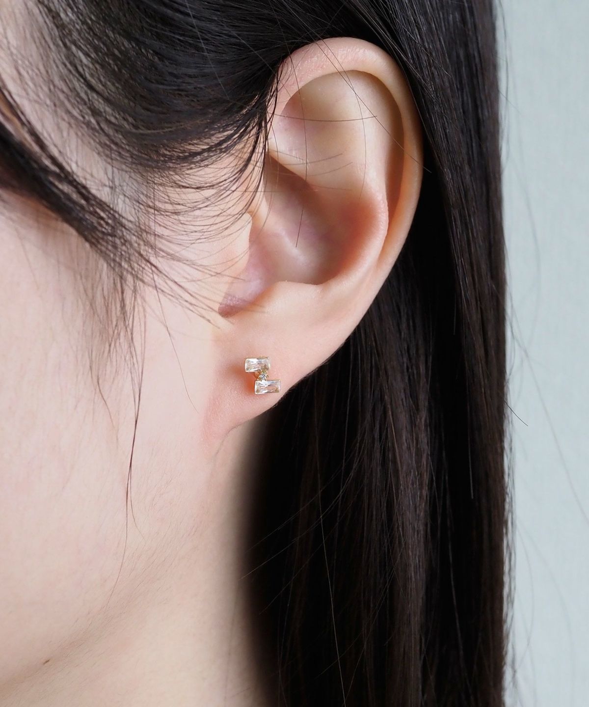 ミニスクエアビジューセラミックポストピアス