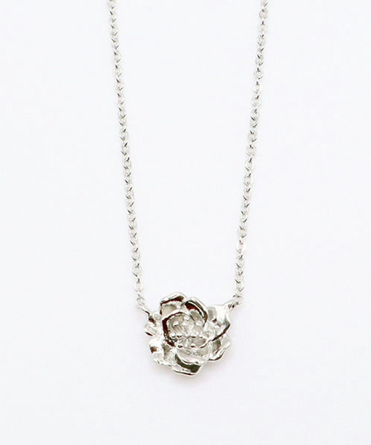 メタルフラワーネックレス1