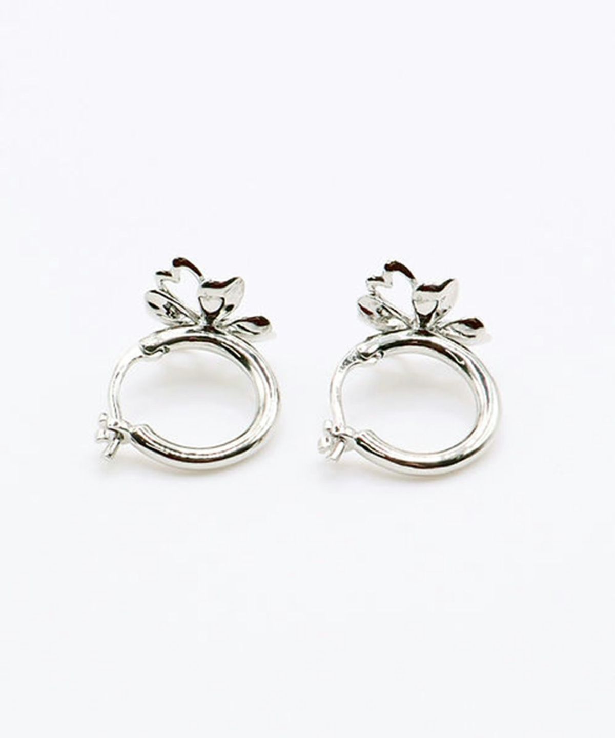 メタルフラワーフープピアス2