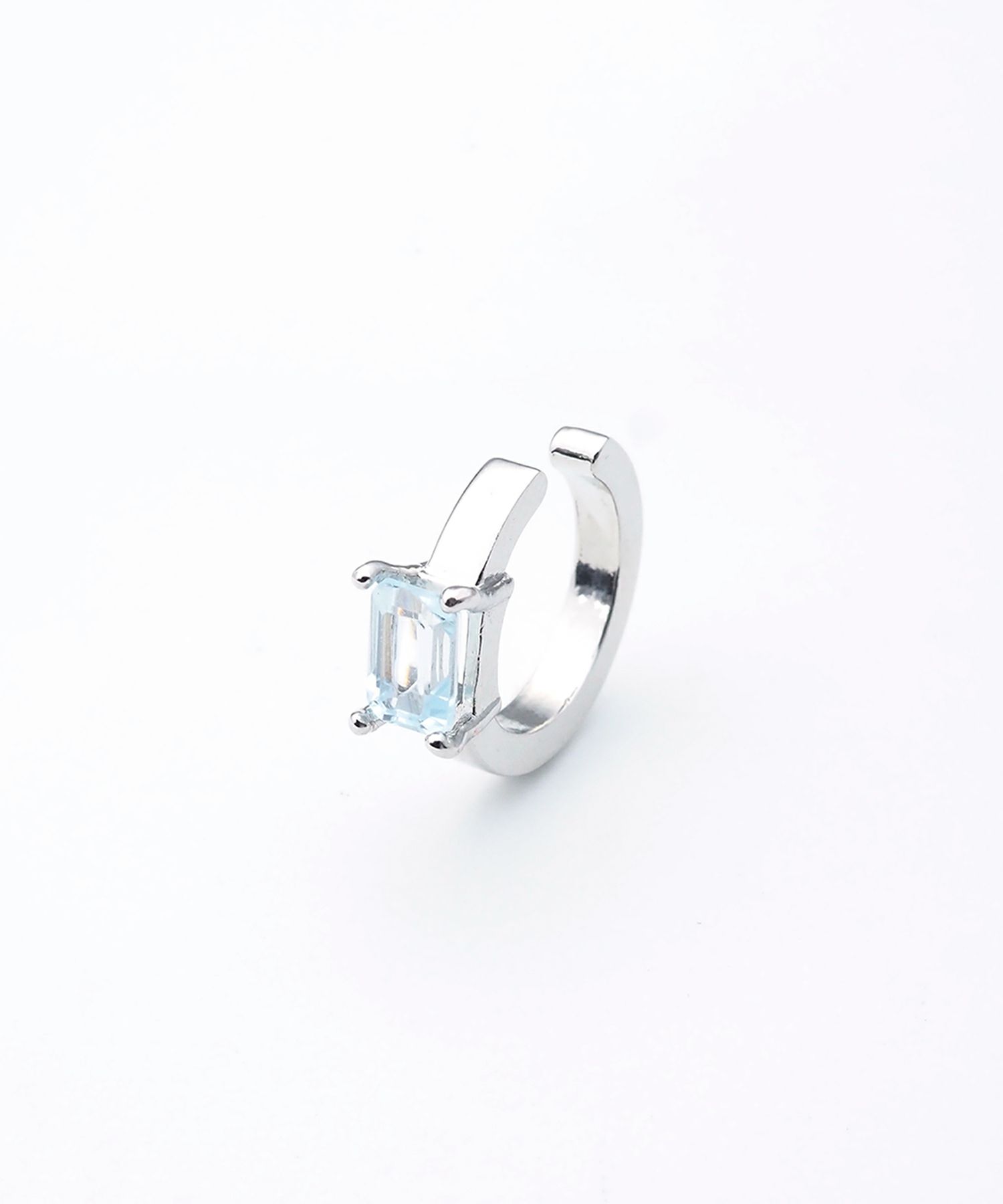 ナチュラルストーンイヤーカフ