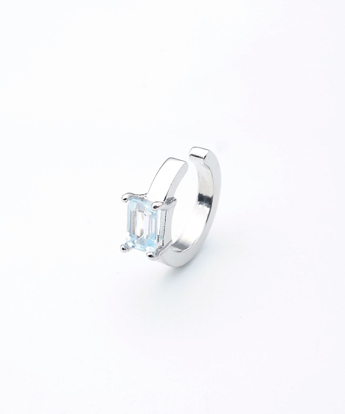 ナチュラルストーンイヤーカフ