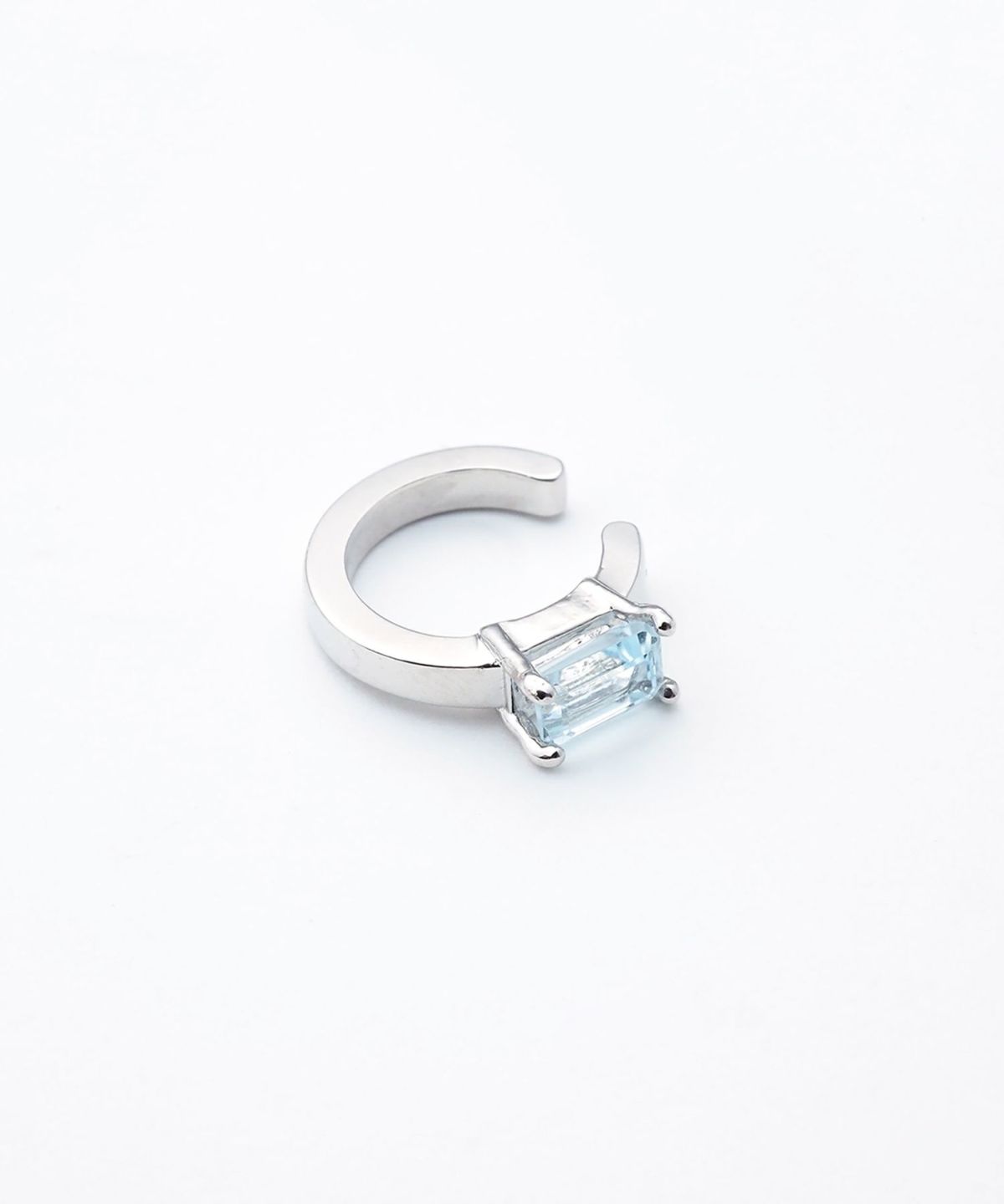 ナチュラルストーンイヤーカフ