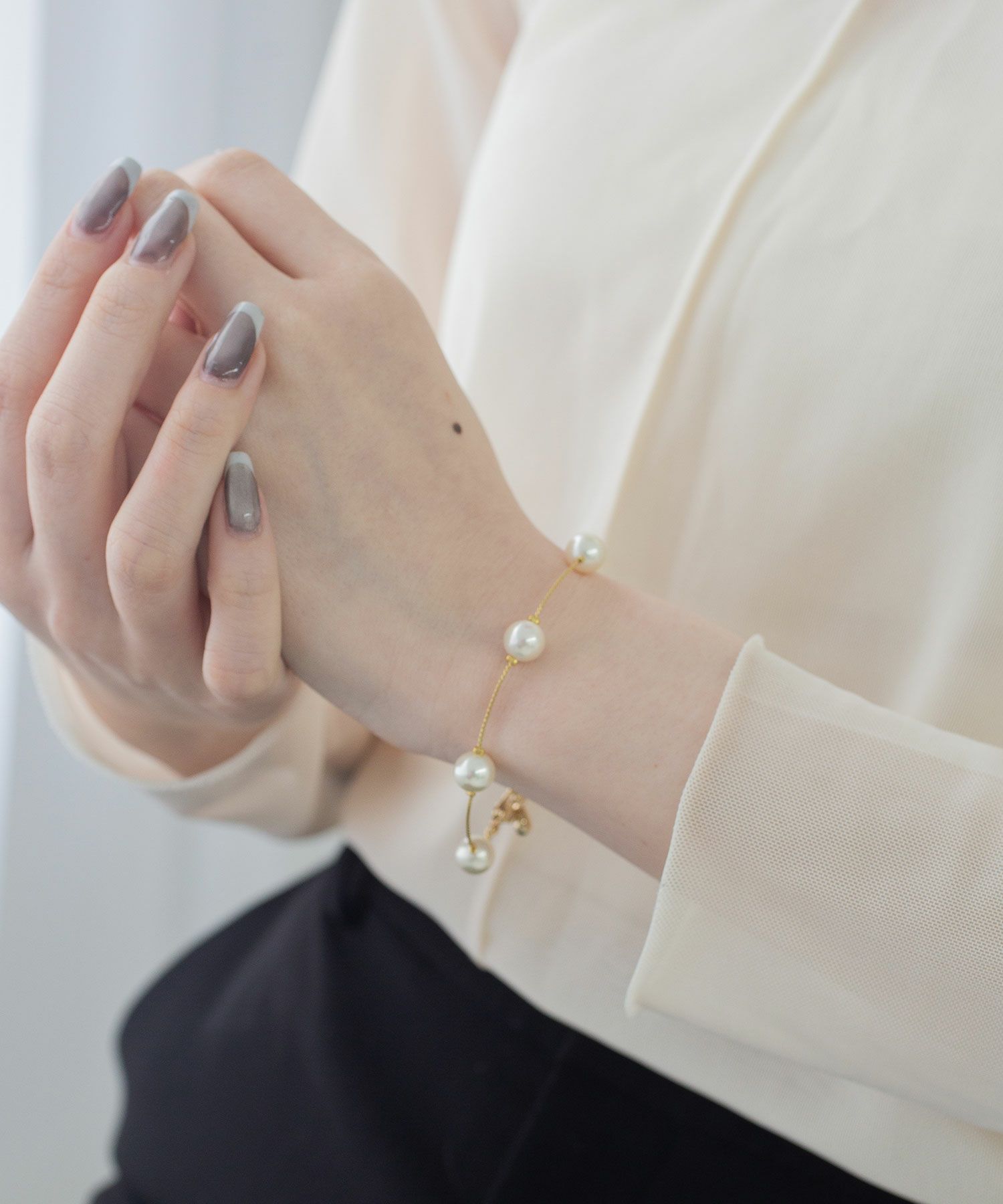 磨き貝パールステーションブレスレット【JUNO PREMIUM】