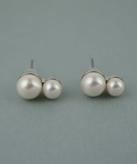 磨き貝パールダブルチタンポストピアス【JUNO PREMIUM】