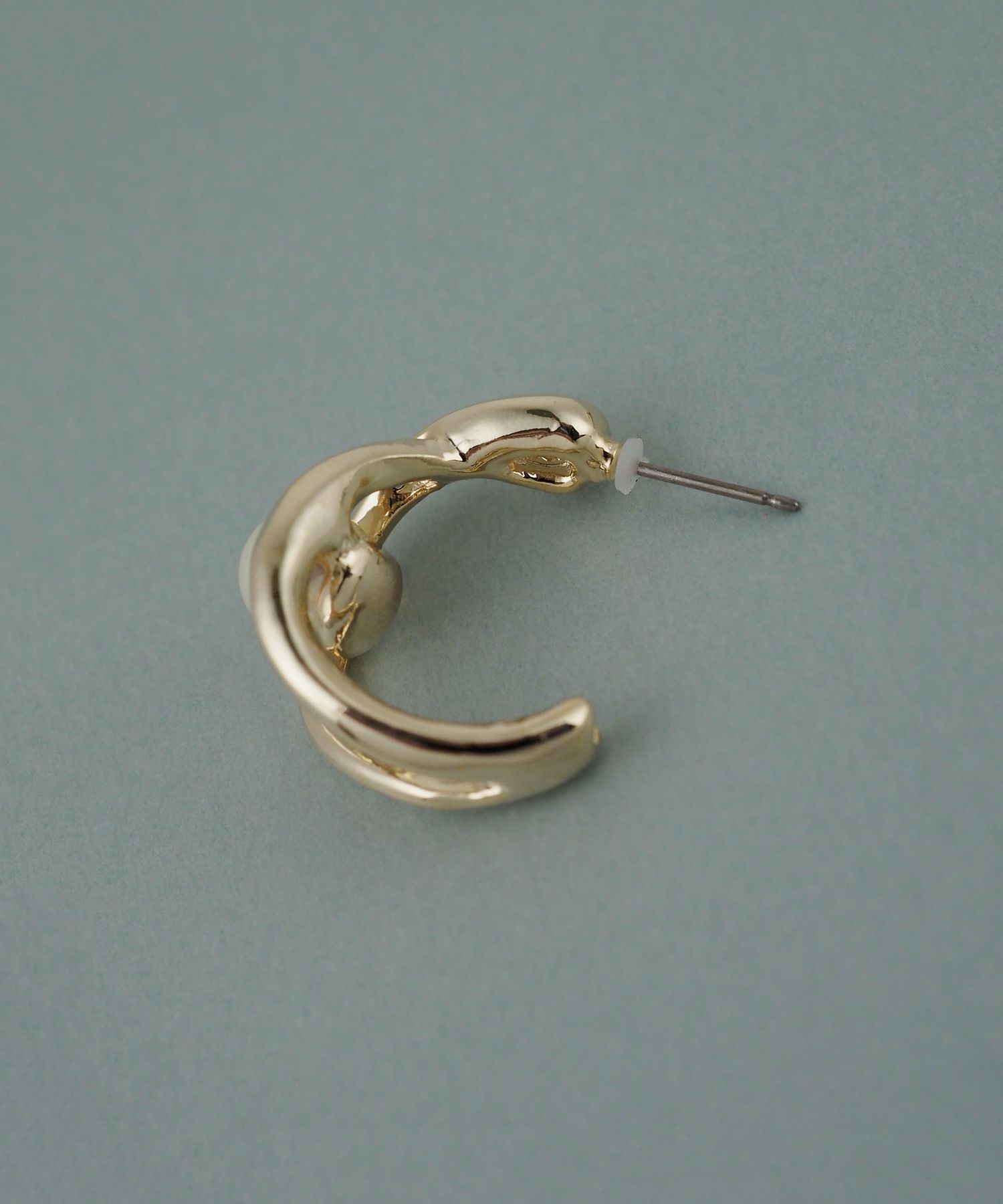 磨き貝パールヒネリフープチタンポストピアス【JUNO PREMIUM】