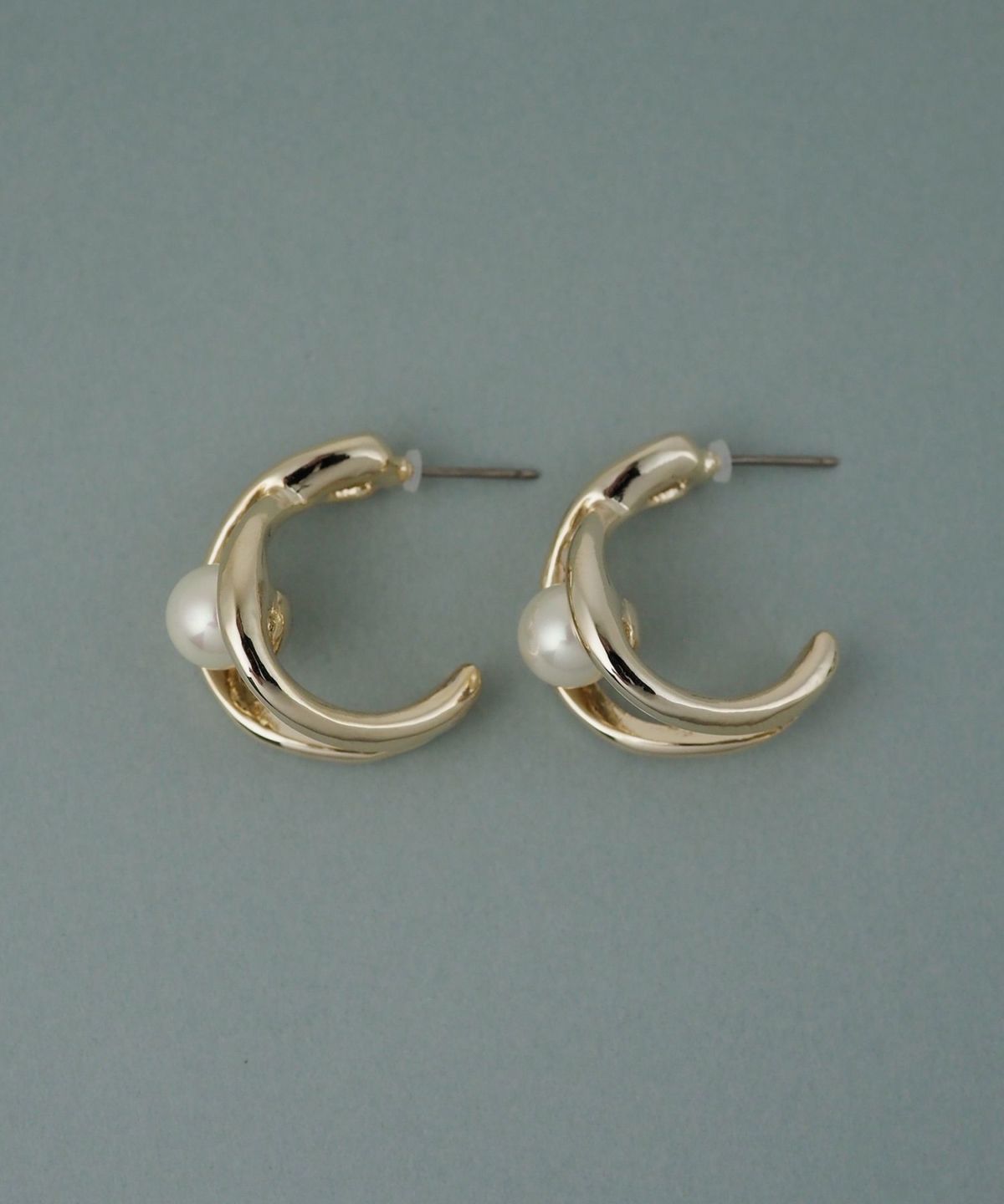 磨き貝パールヒネリフープチタンポストピアス【JUNO PREMIUM】