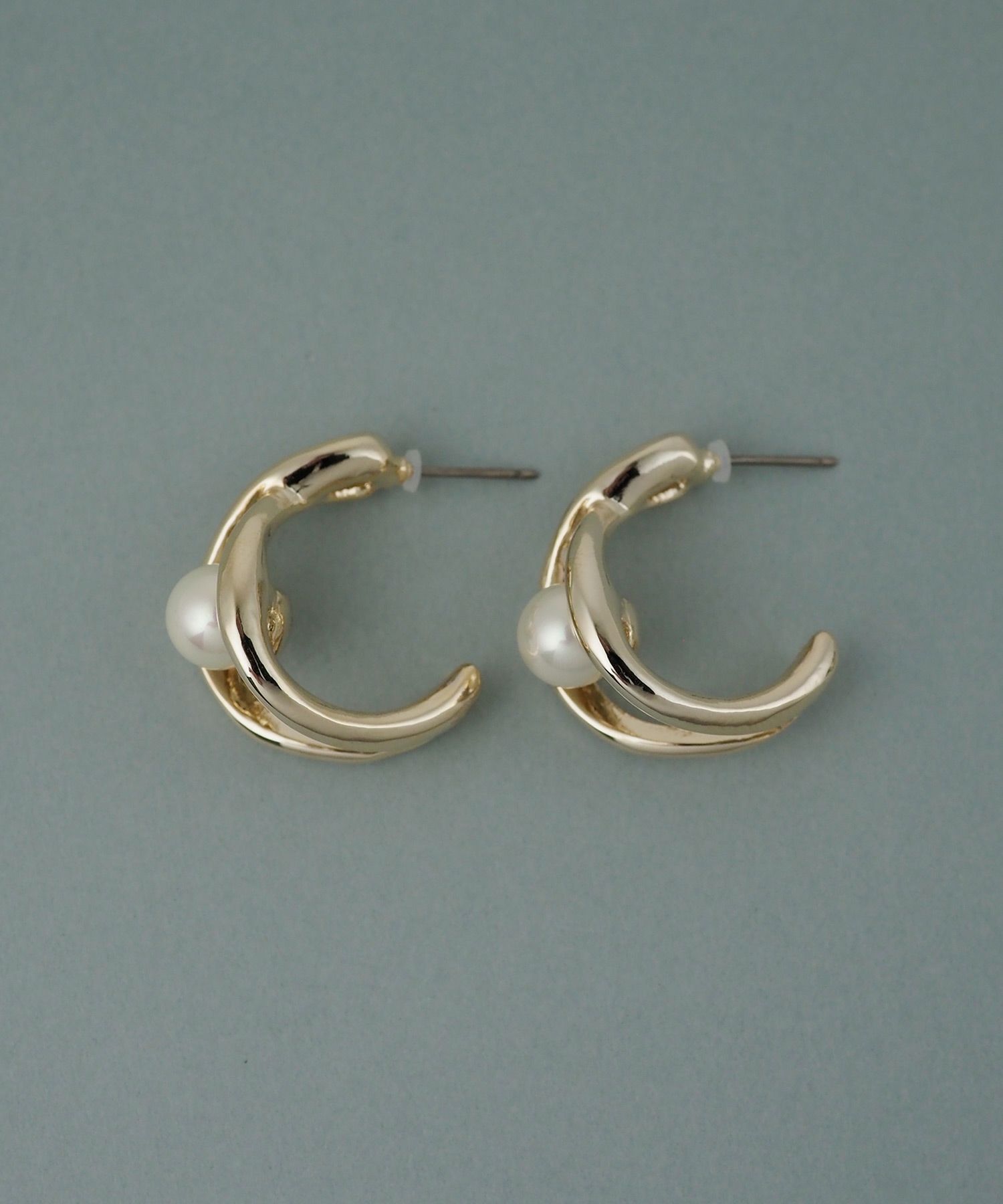 磨き貝パールヒネリフープチタンポストピアス【JUNO PREMIUM】