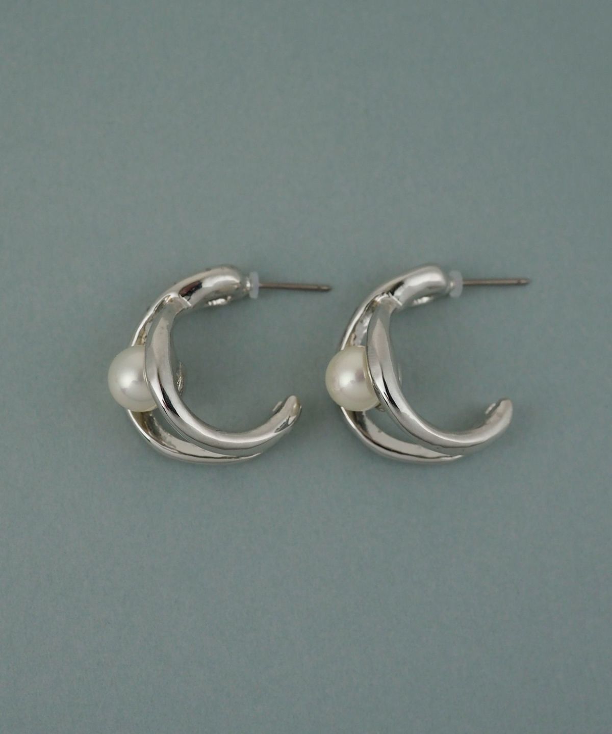 磨き貝パールヒネリフープチタンポストピアス【JUNO PREMIUM】