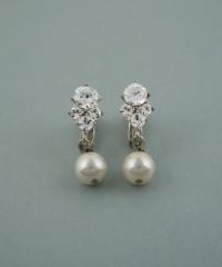 磨き貝パールビジューイヤリング【JUNO PREMIUM】