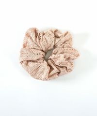 パンチングレースシュシュ