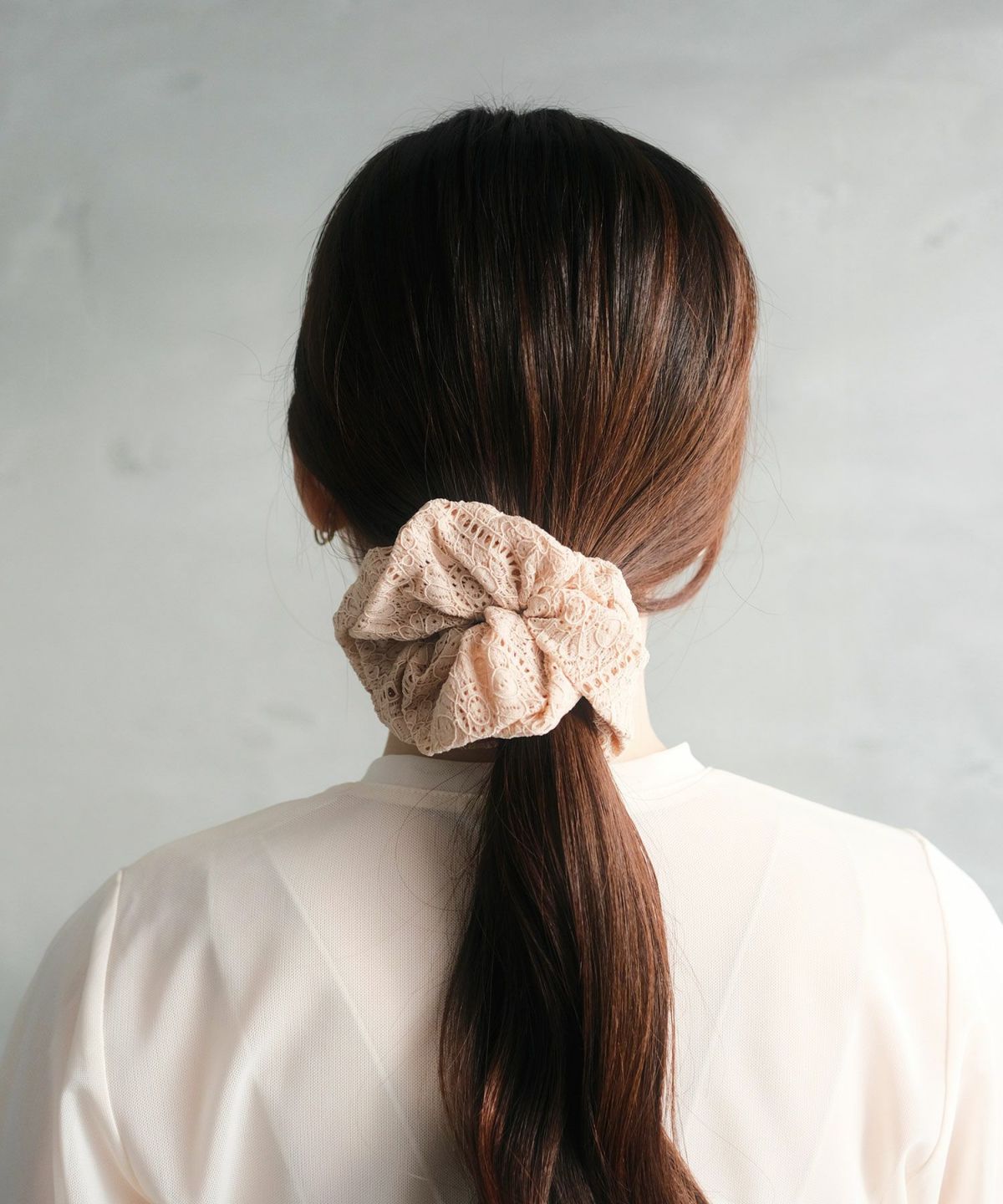 パンチングレースシュシュ