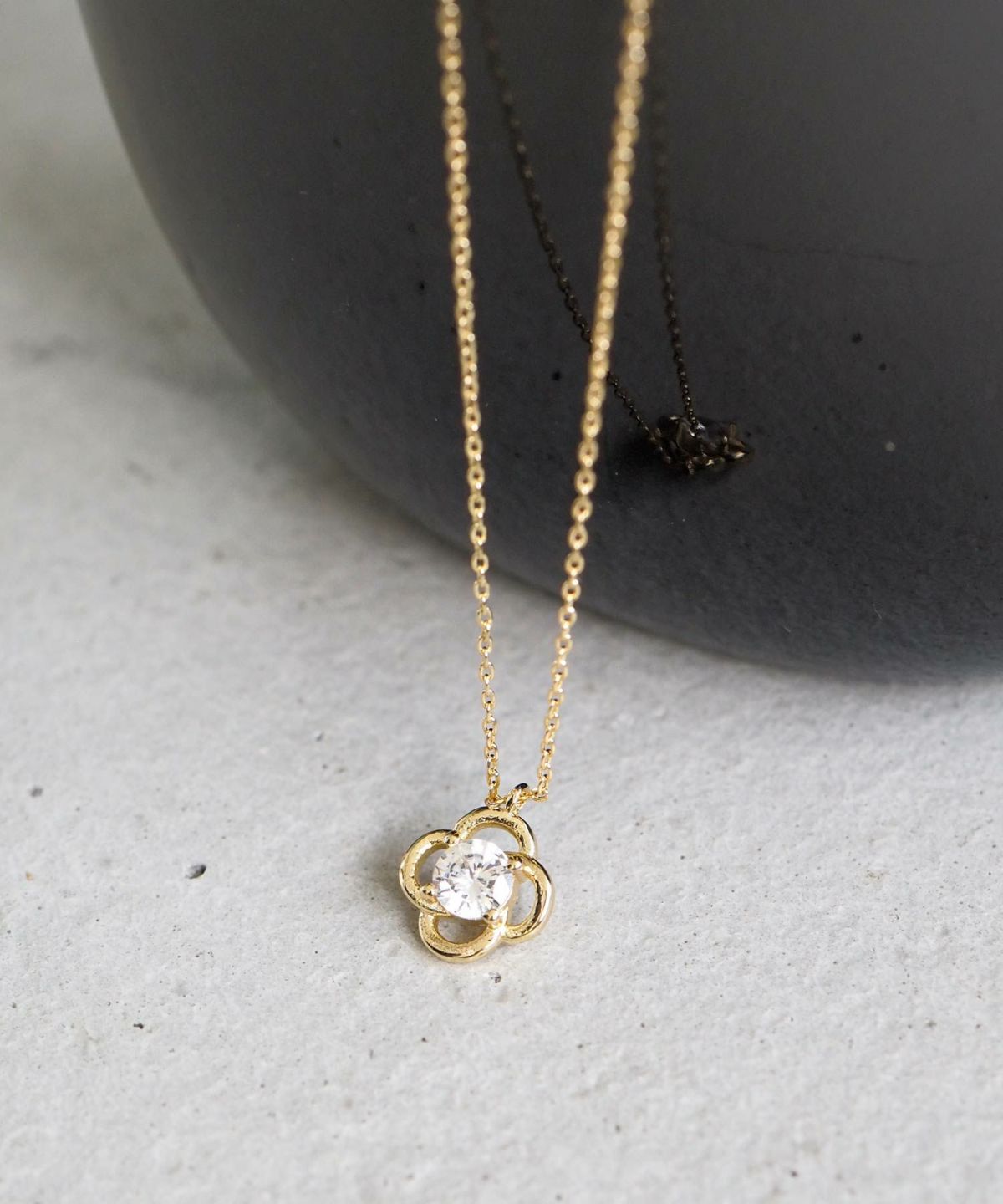 フラワーストーンプチペンダント【MUK】