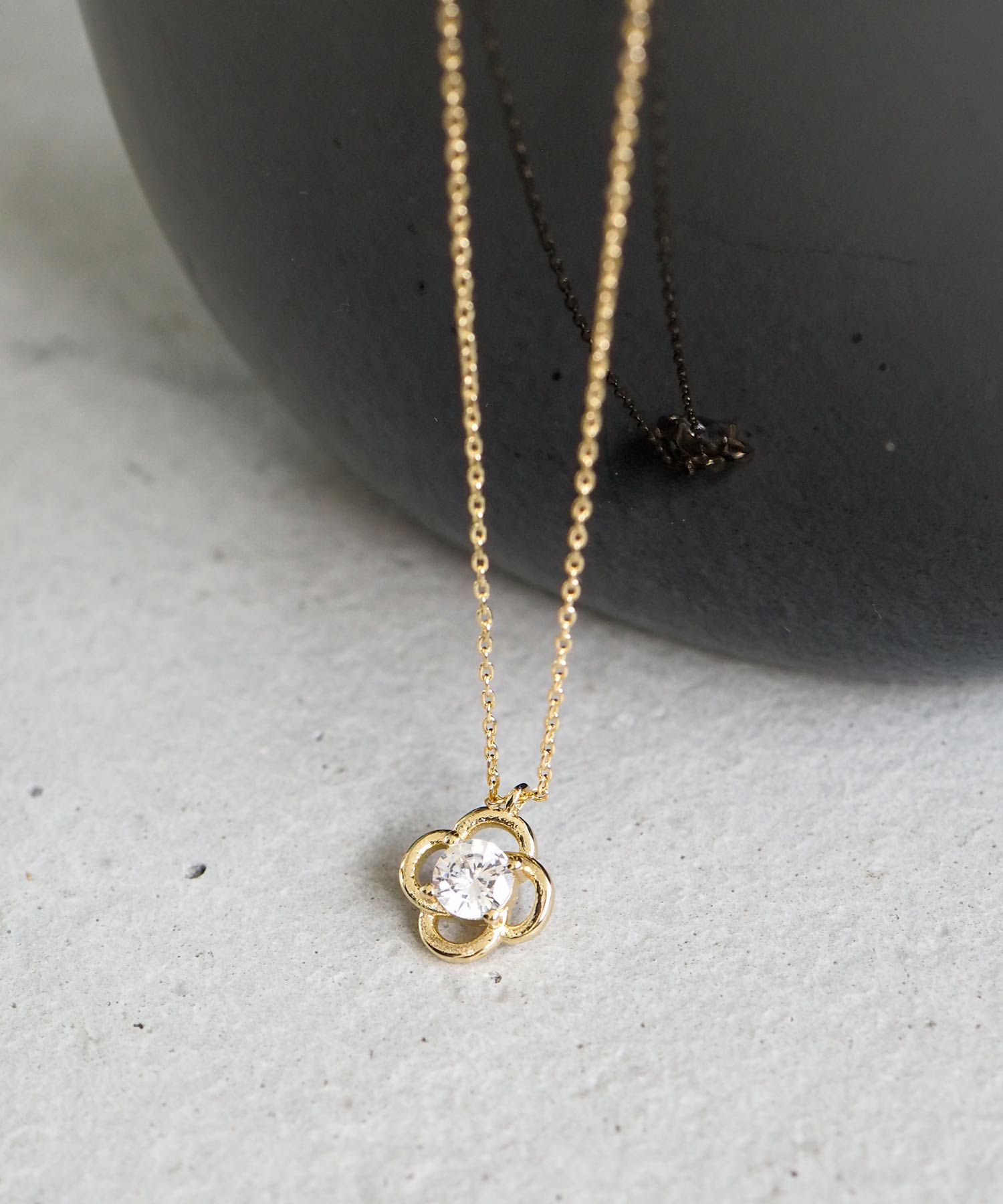 フラワーストーンプチペンダント【MUK】