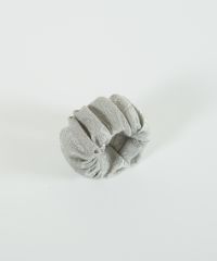 くるっとまきつくジャガードシュフィー