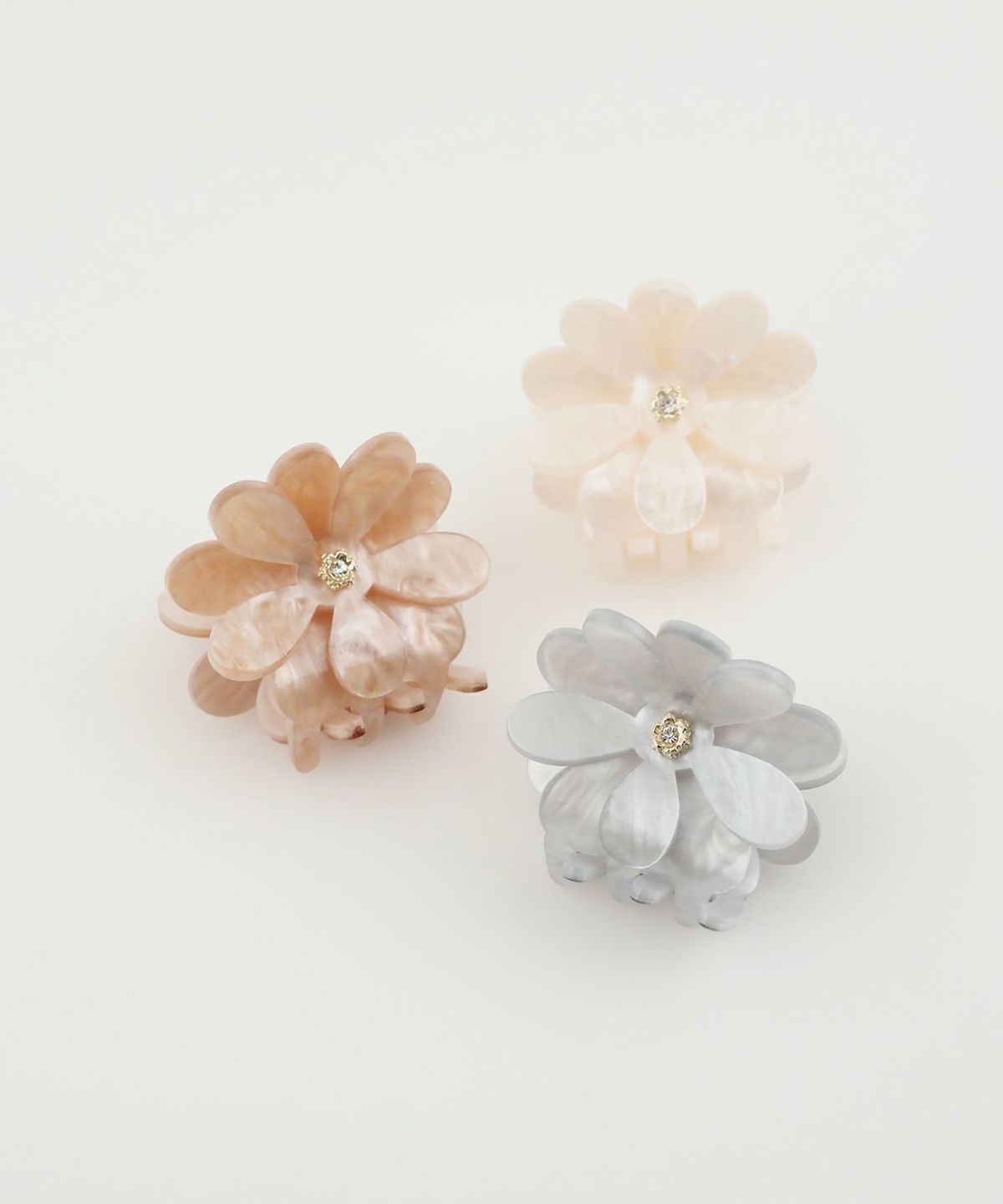 フラワービジューバンスクリップ