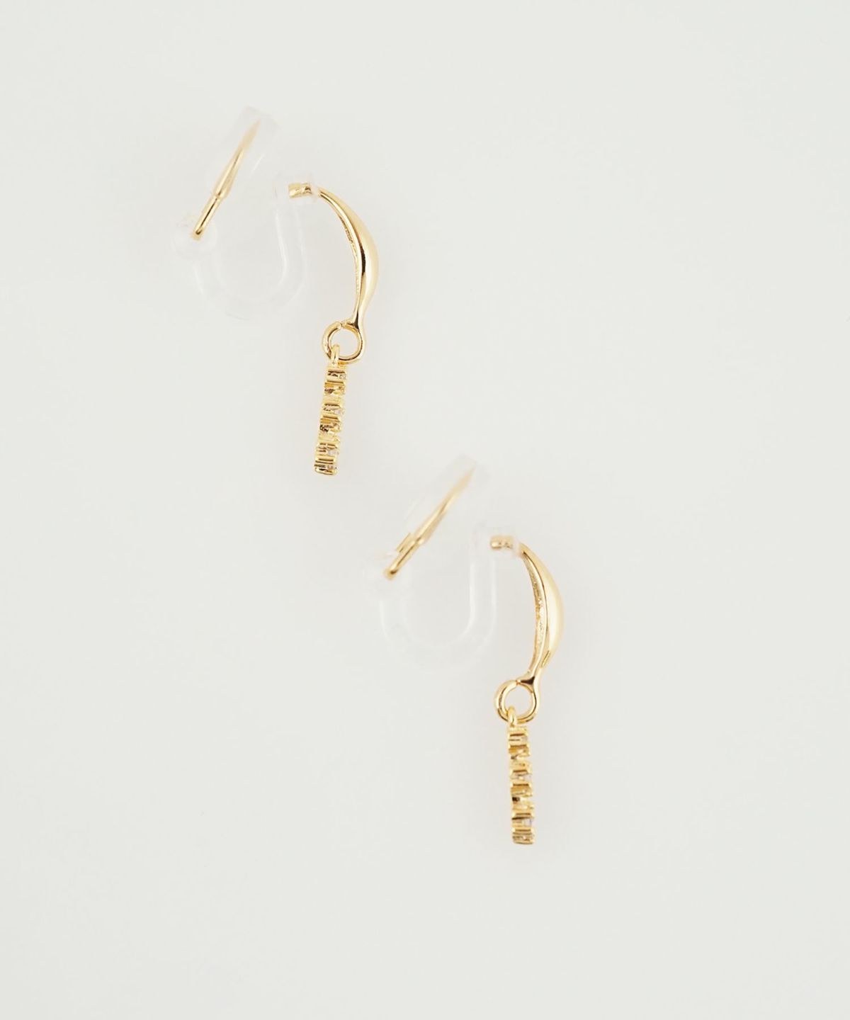 トリプルバーアクリアクリップイヤリング