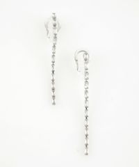 シングルラインアクリアクリップイヤリング