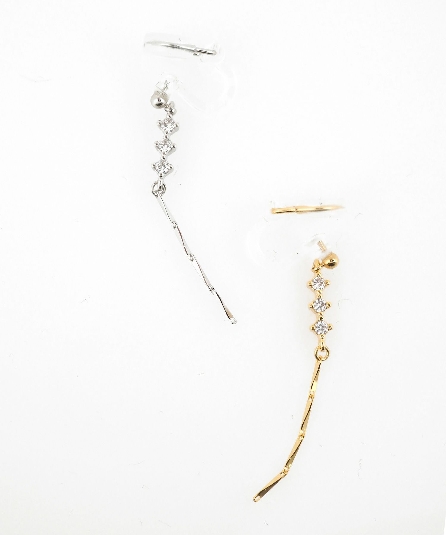 トリプルチェーンアクリアクリップイヤリング