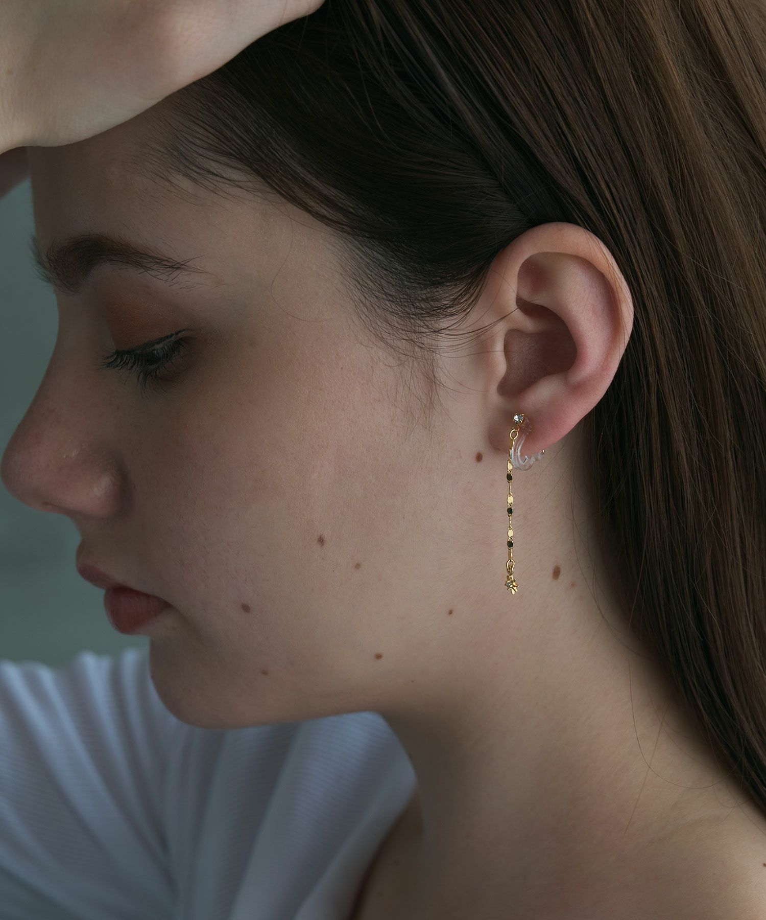 サンシャインチェーンアクリアクリップイヤリング