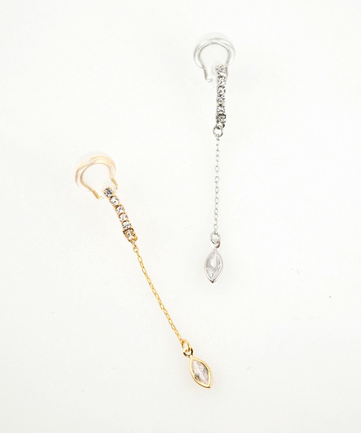 オーバルチェーンアクリアクリップイヤリング