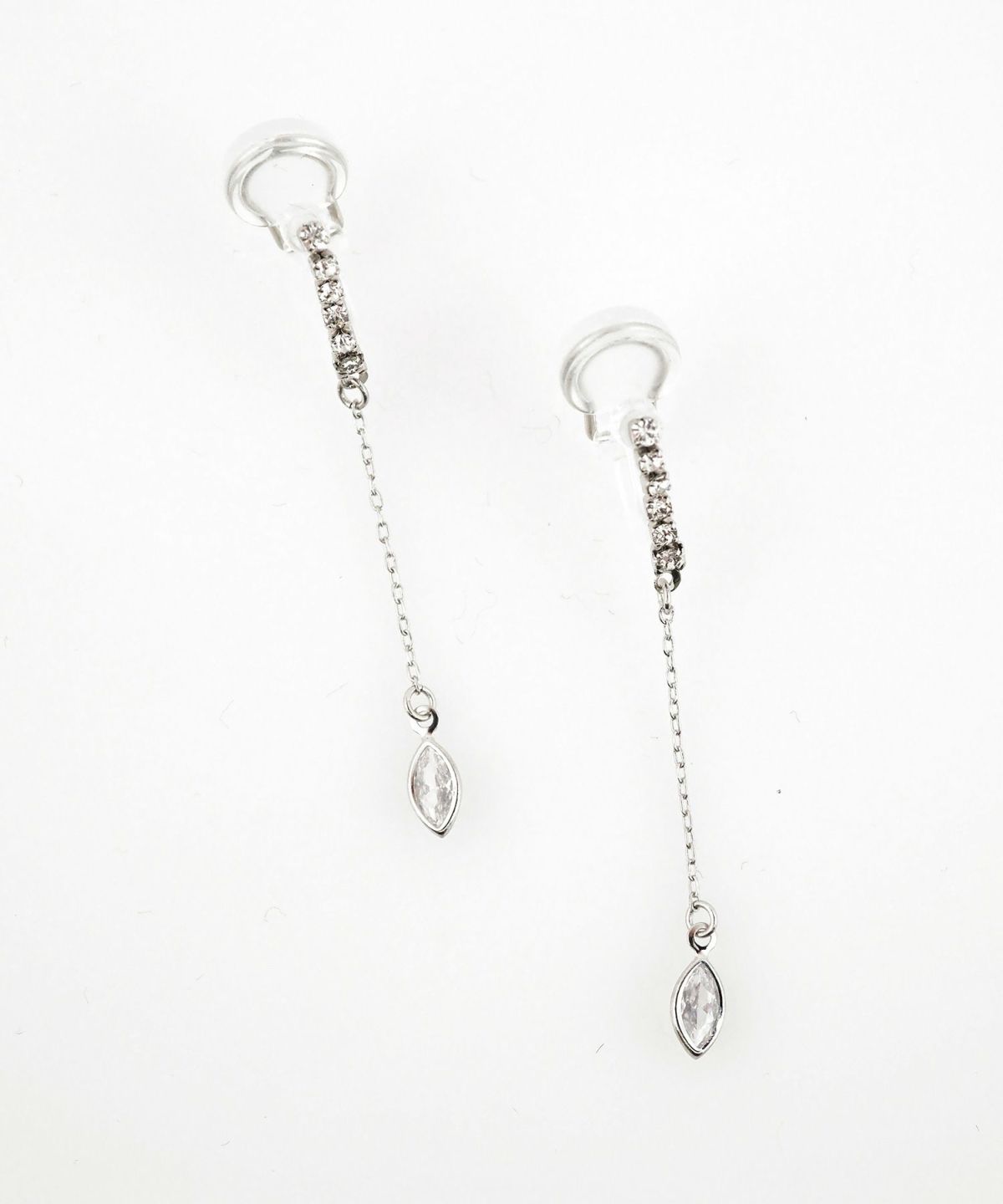 オーバルチェーンアクリアクリップイヤリング