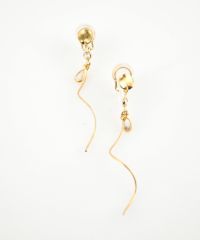 ドロップツイストアクリアクリップイヤリング