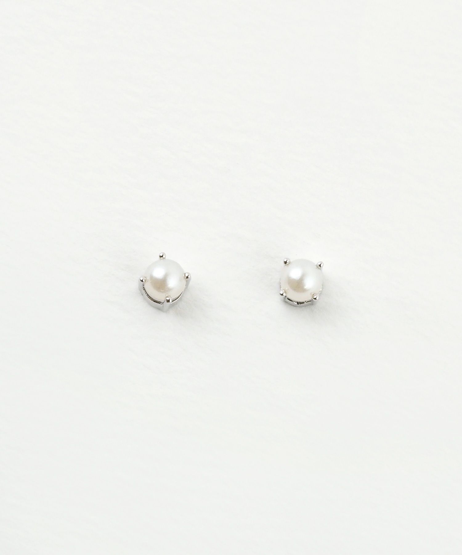 一粒パールマグネットイヤリング