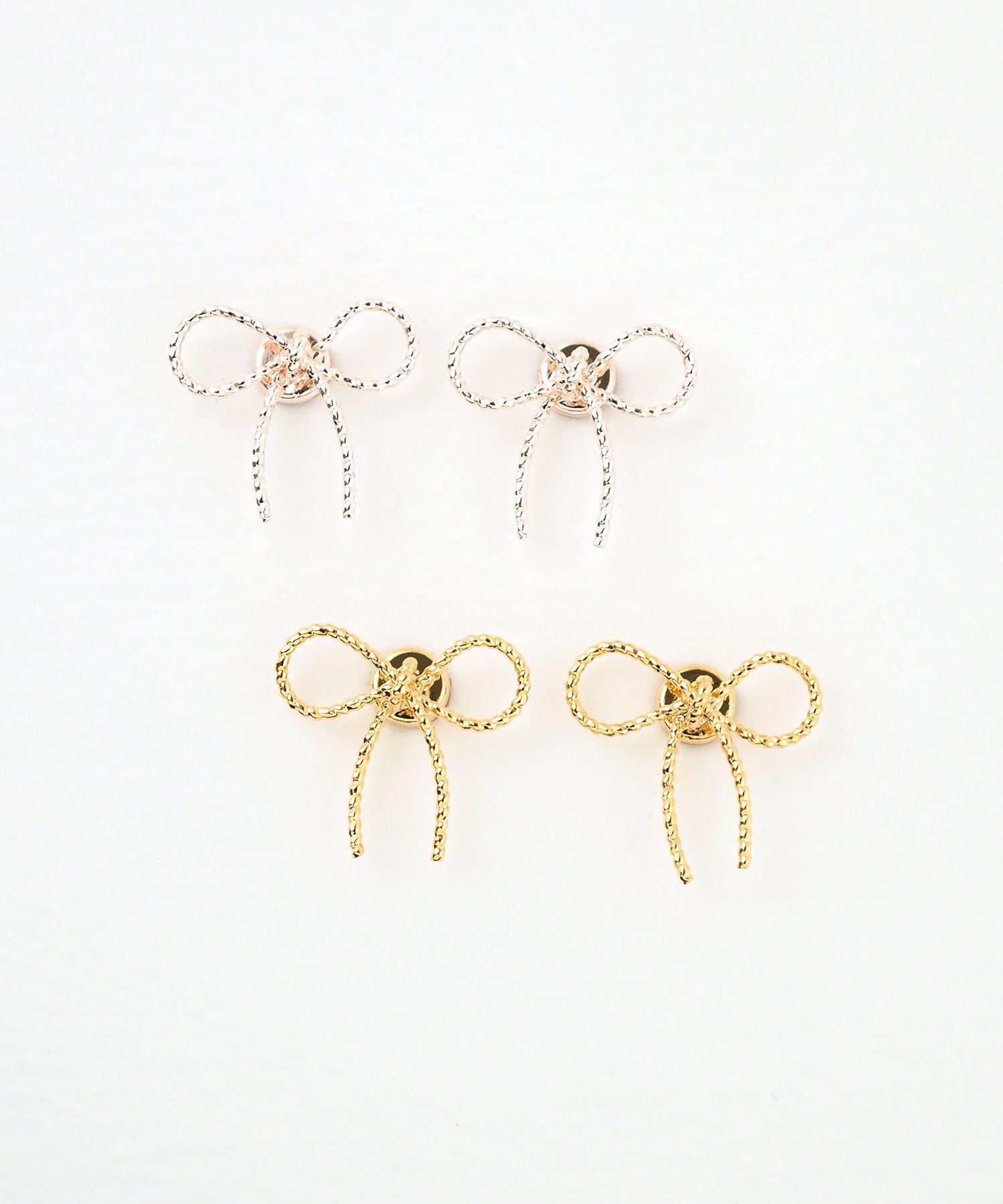 ラインリボンマグネットイヤリング