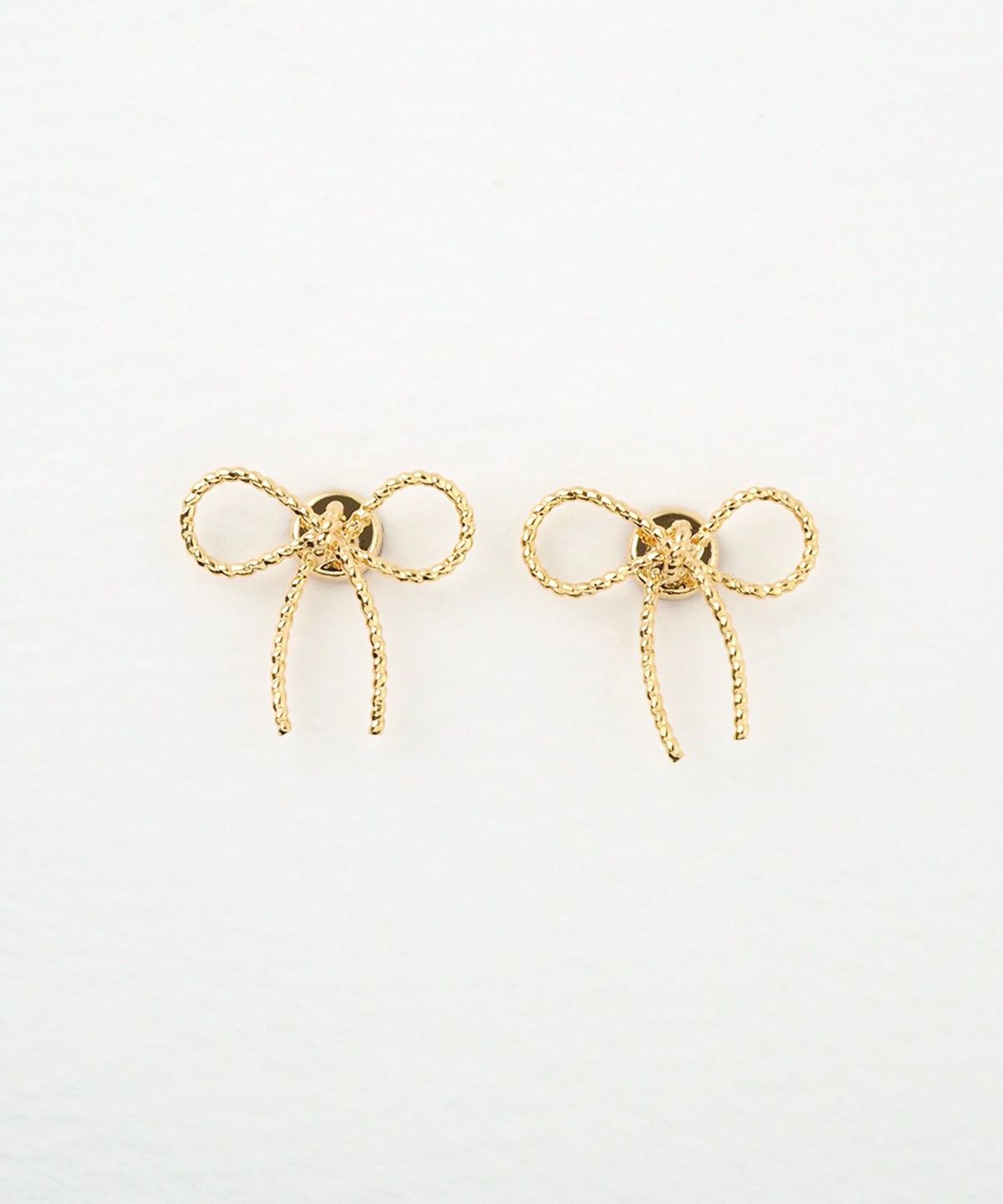 ラインリボンマグネットイヤリング