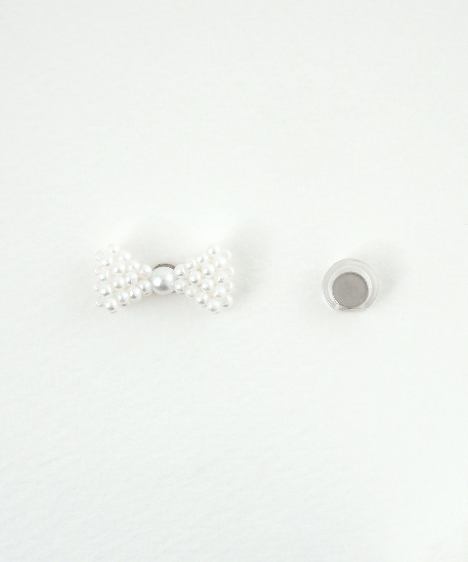 パールデザインマグネットイヤリング