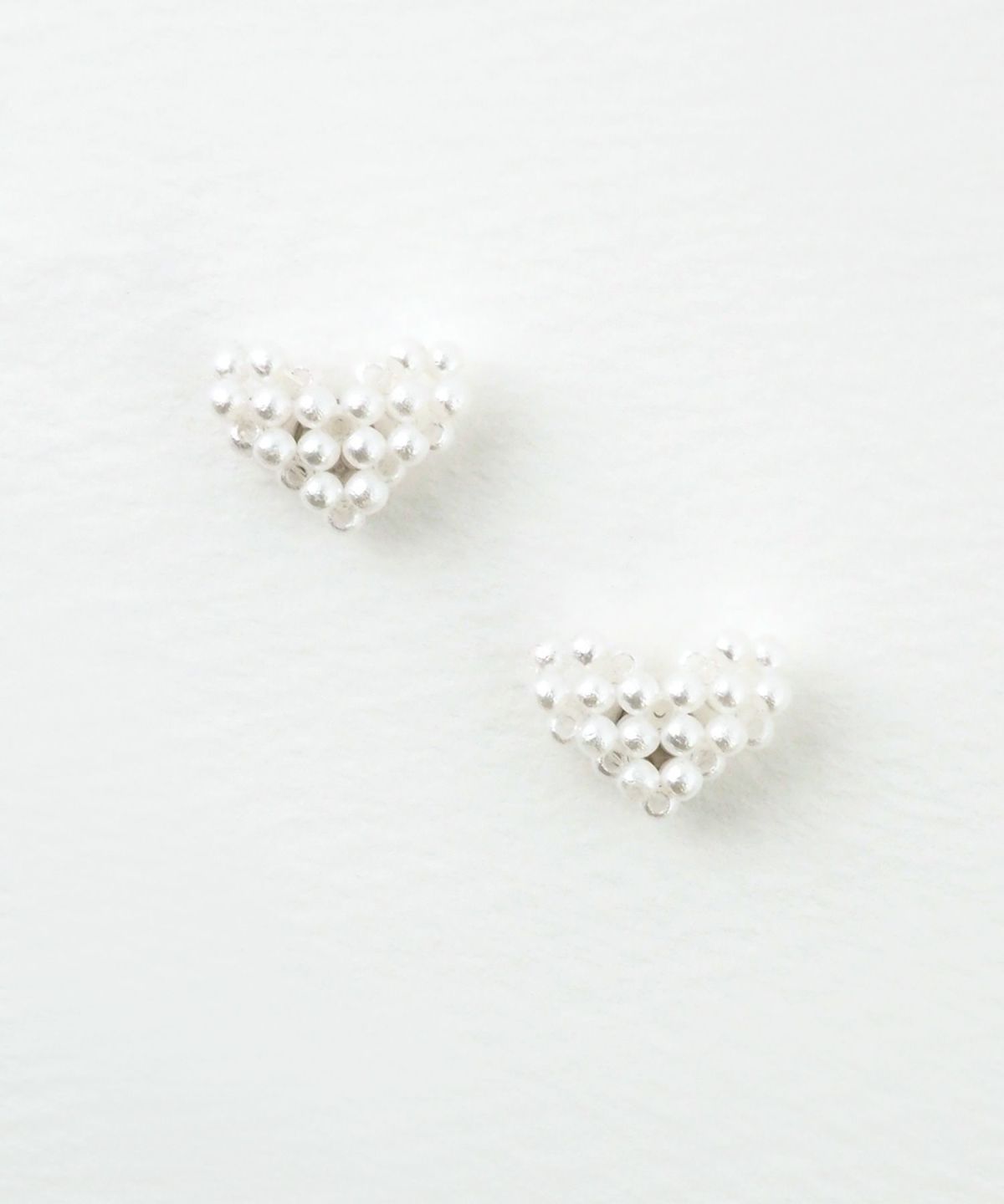 パールデザインマグネットイヤリング