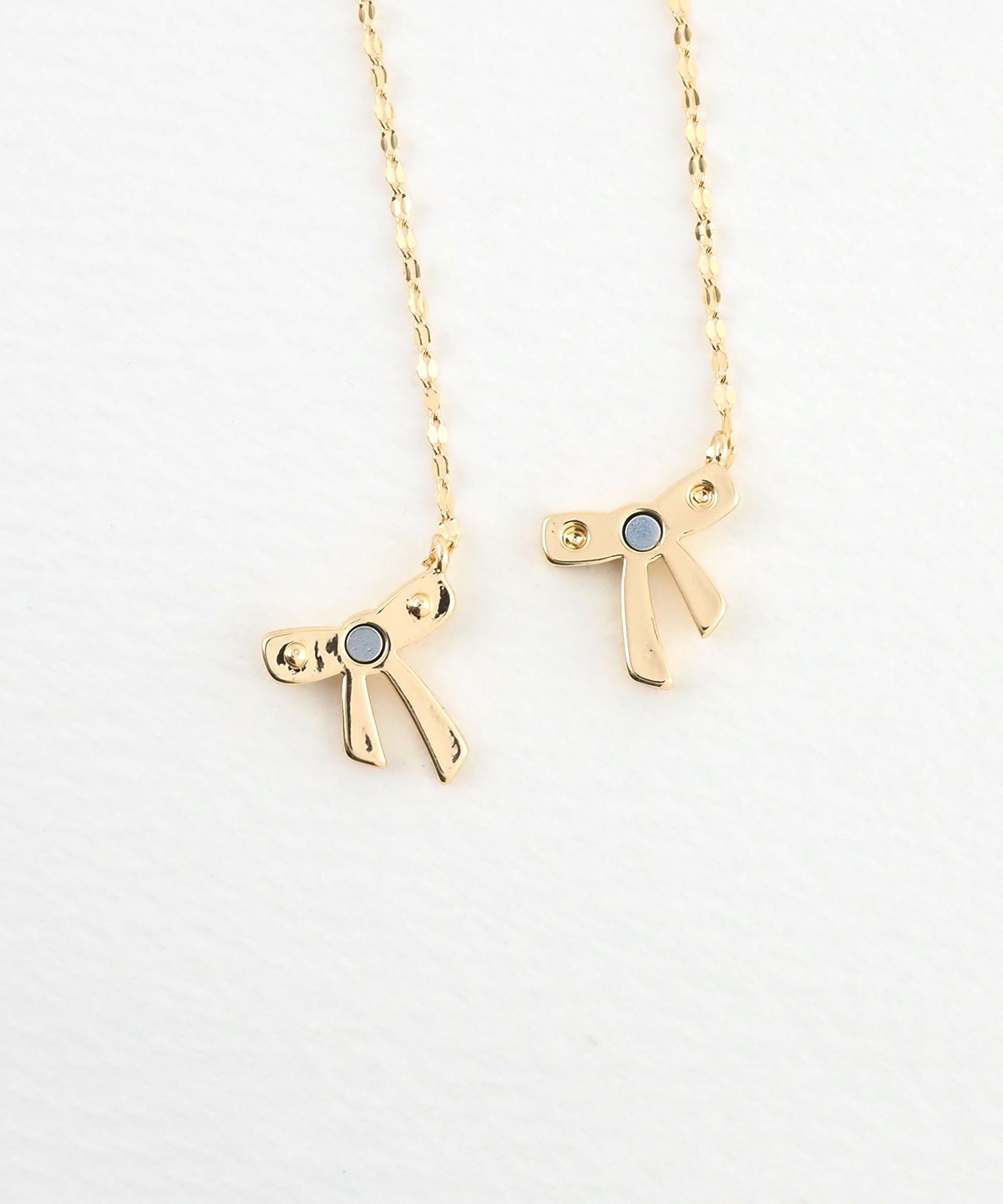 リボンマグネットネックレス