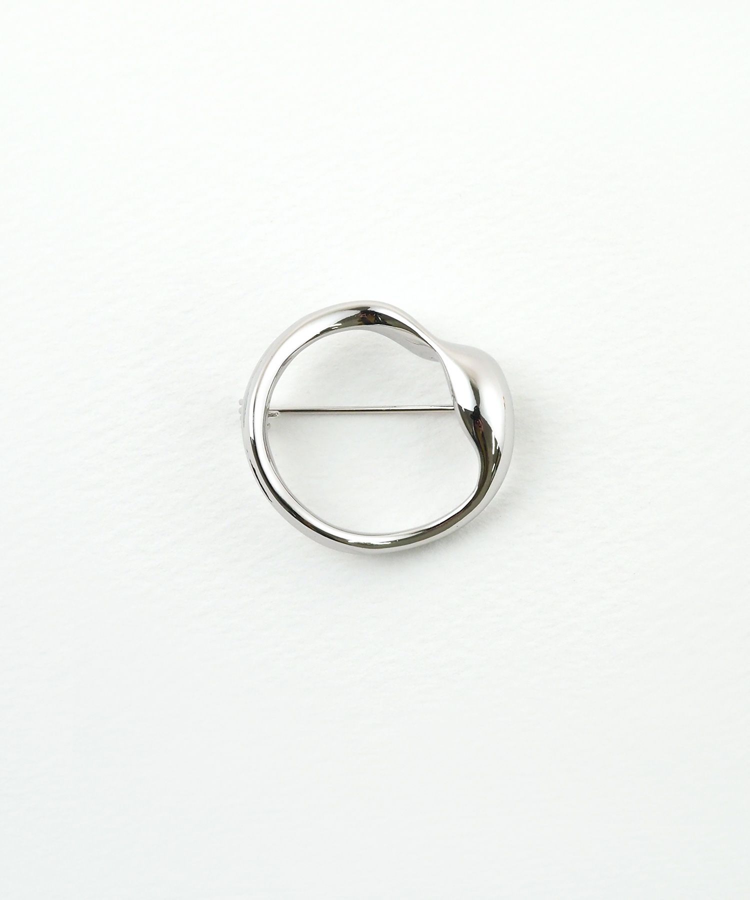 ニュアンスサークルブローチ