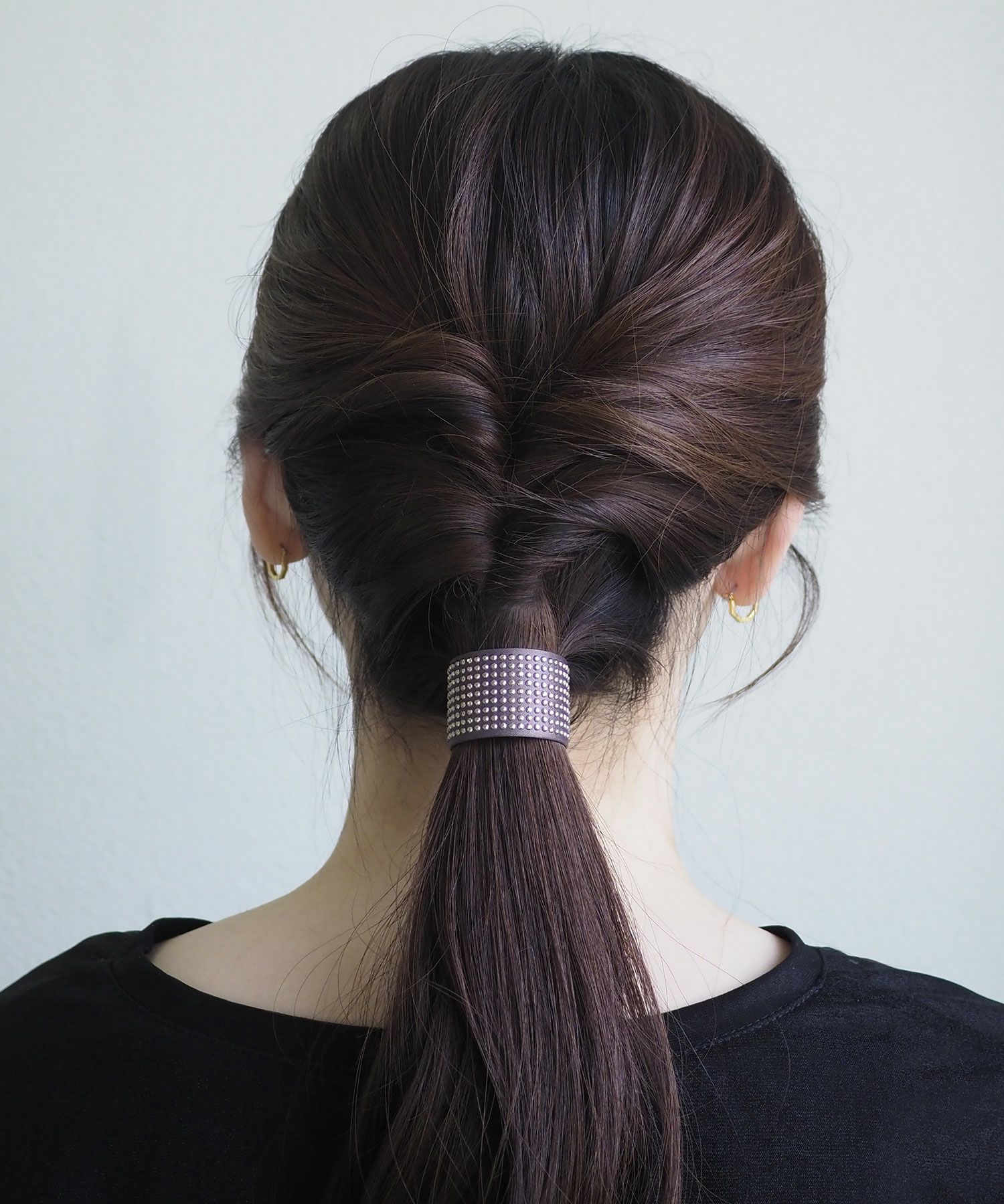 くるっとまきつくスタッズシュフィー