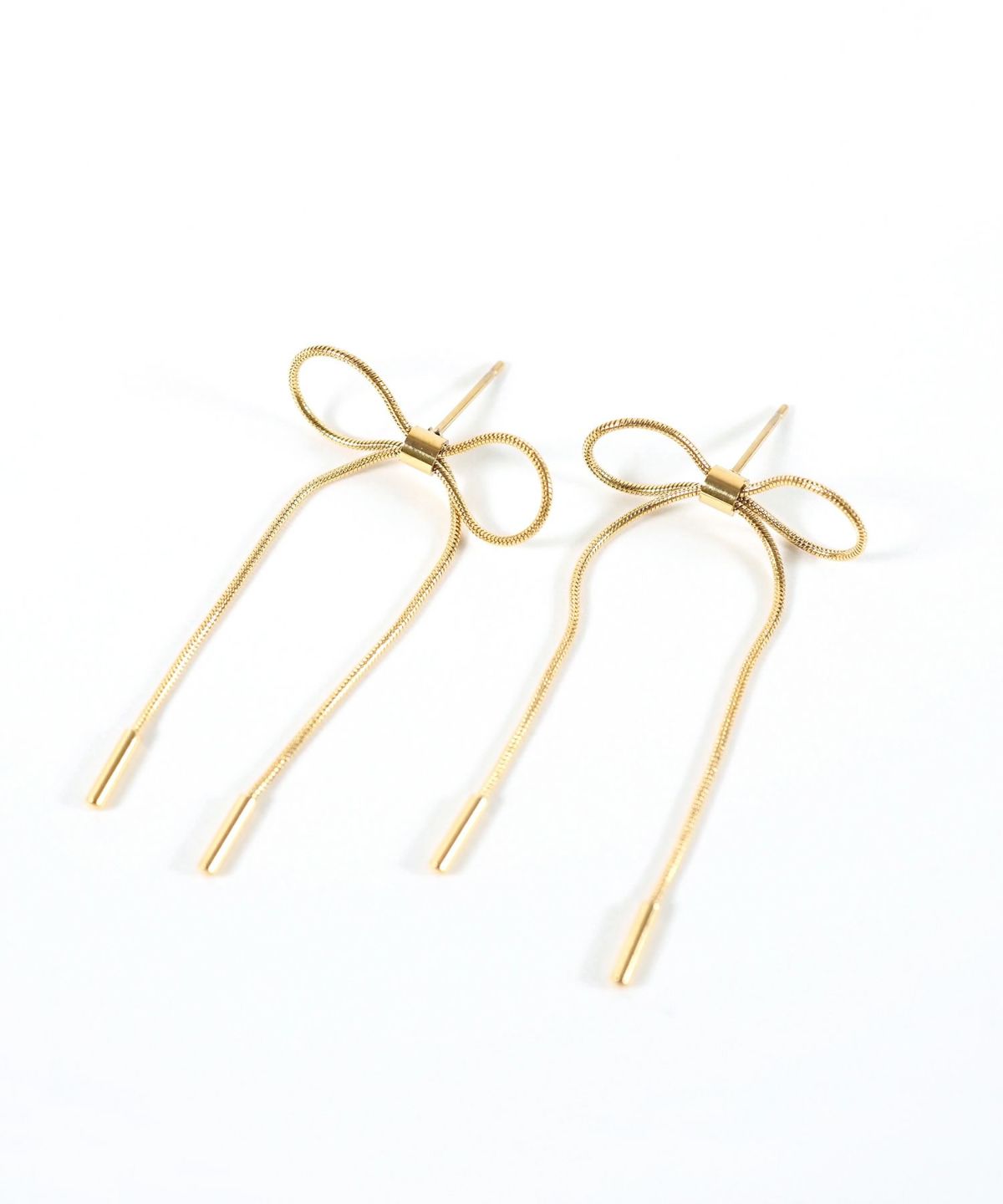 リボンチェーンステンレスピアス