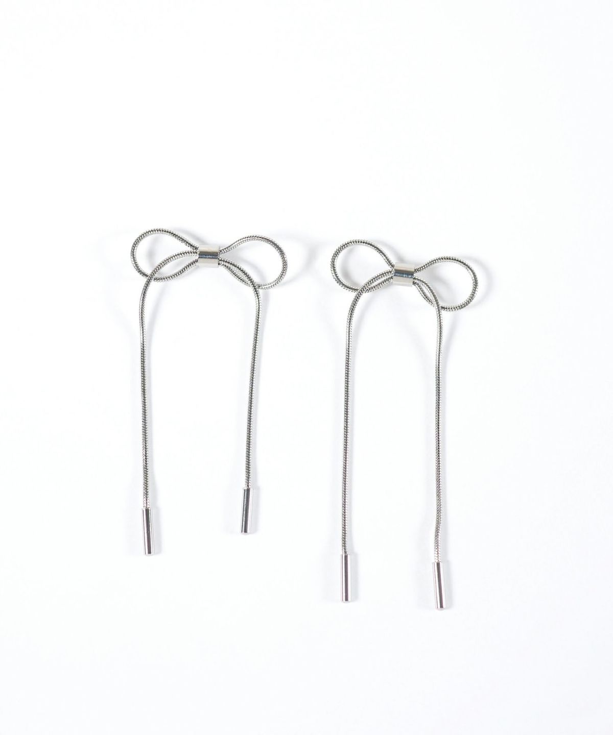 リボンチェーンステンレスピアス