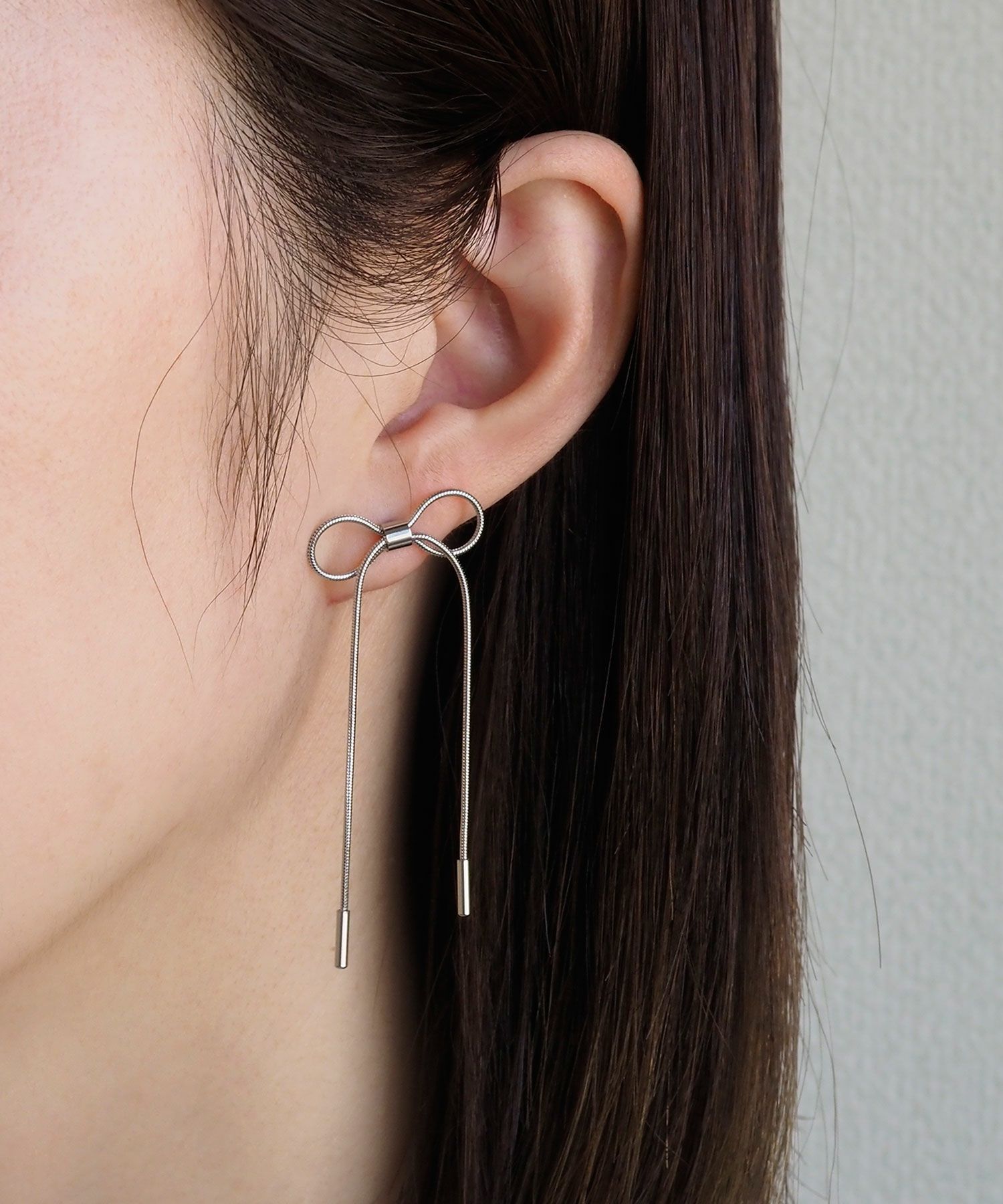 リボンチェーンステンレスピアス【Zoule】