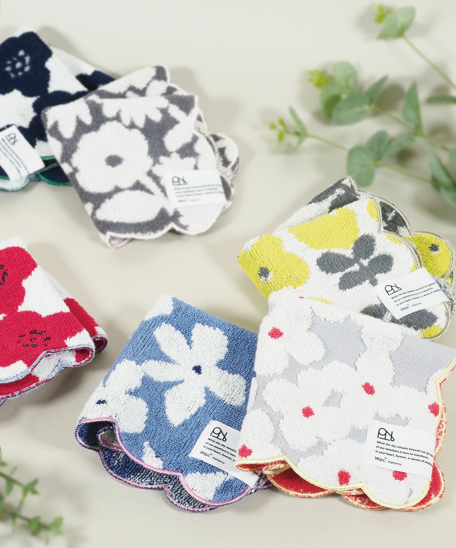 スカラップハンカチ