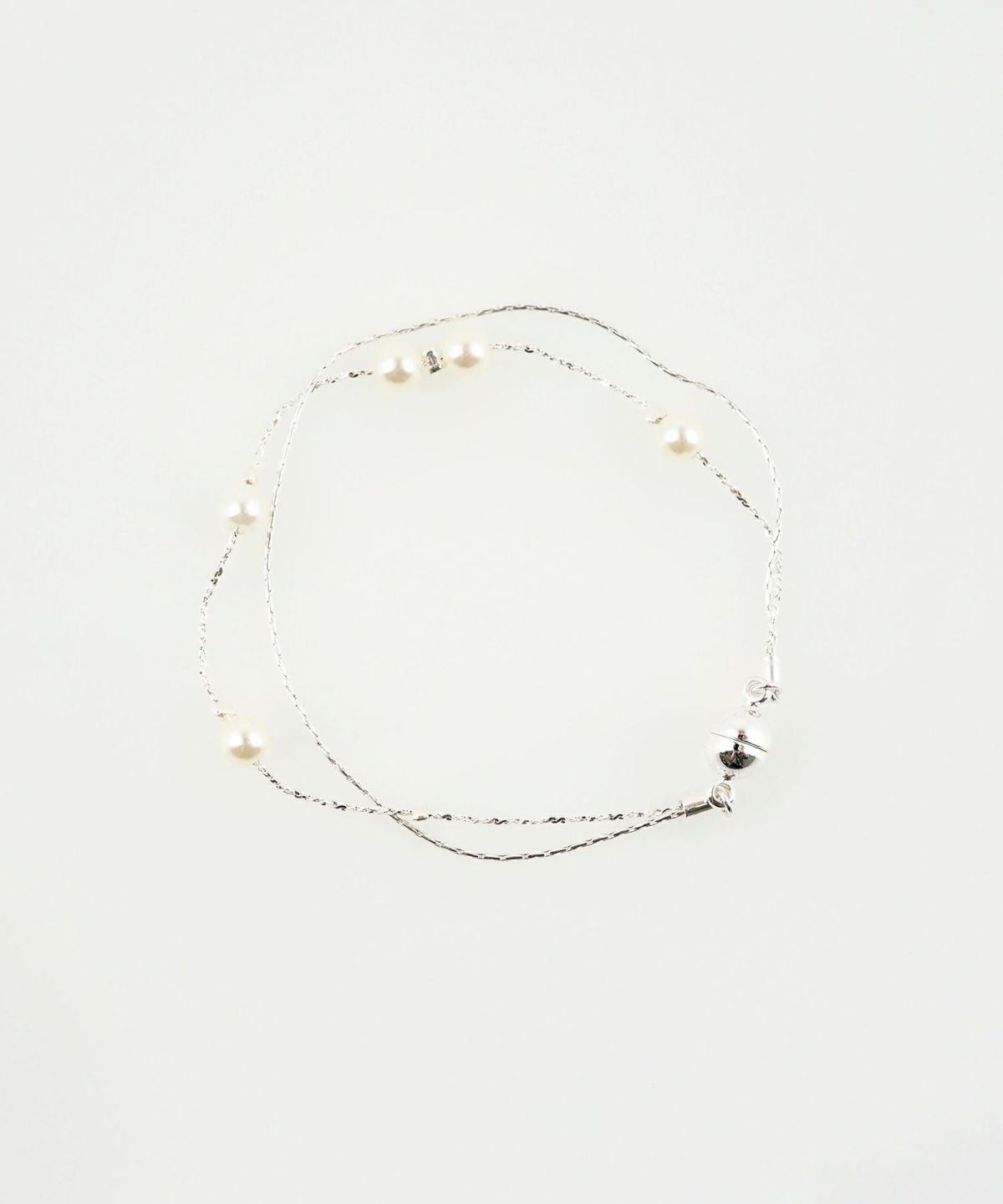 ステーションパールダブルチェーンマグネットブレスレット