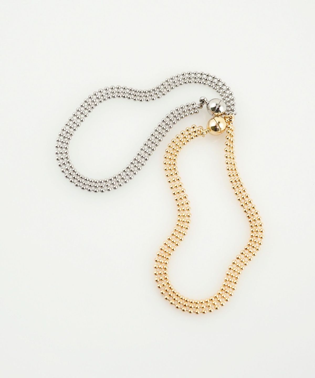 フラットボールフチェーンマグネットブレスレット