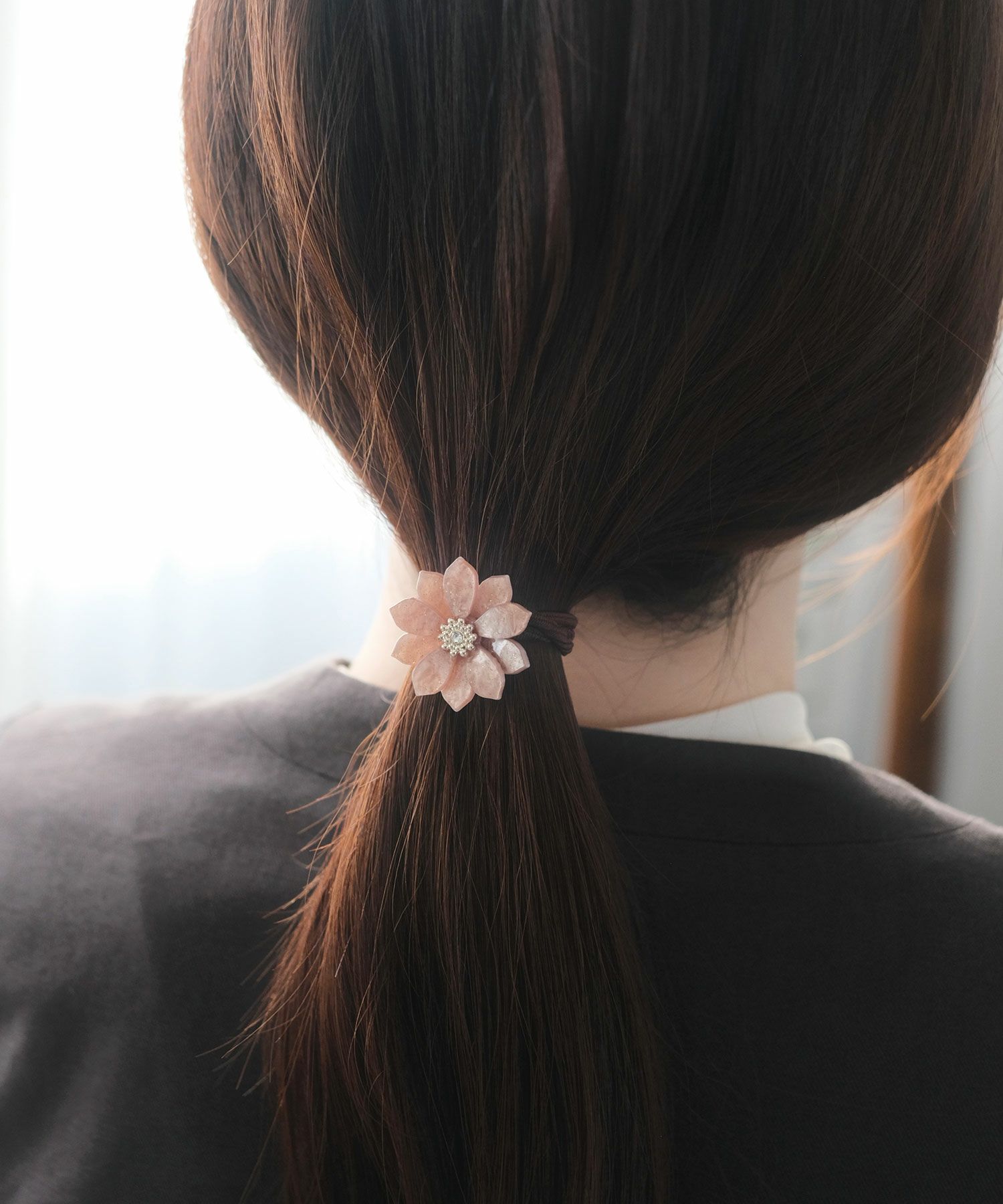 メタルビジューフラワーポニー