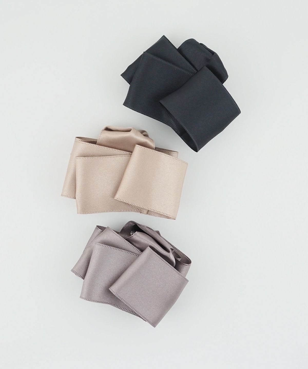 サテンフリルバンスクリップ