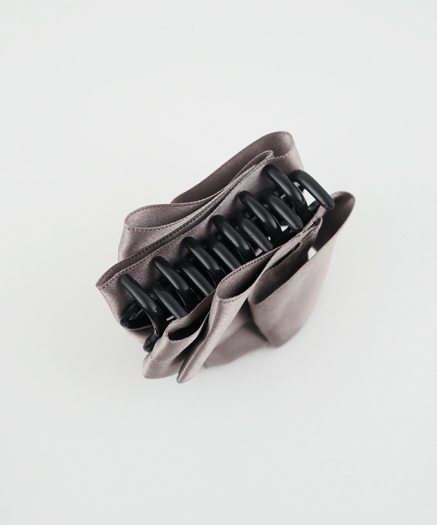 サテンフリルバンスクリップ