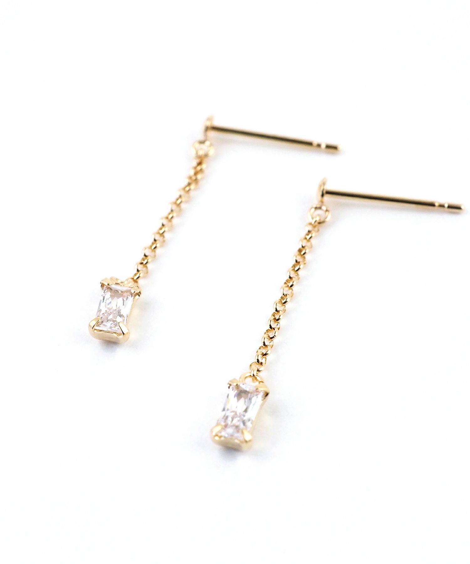 【web限定】[K10]スクエアジルコニアチェーンピアス