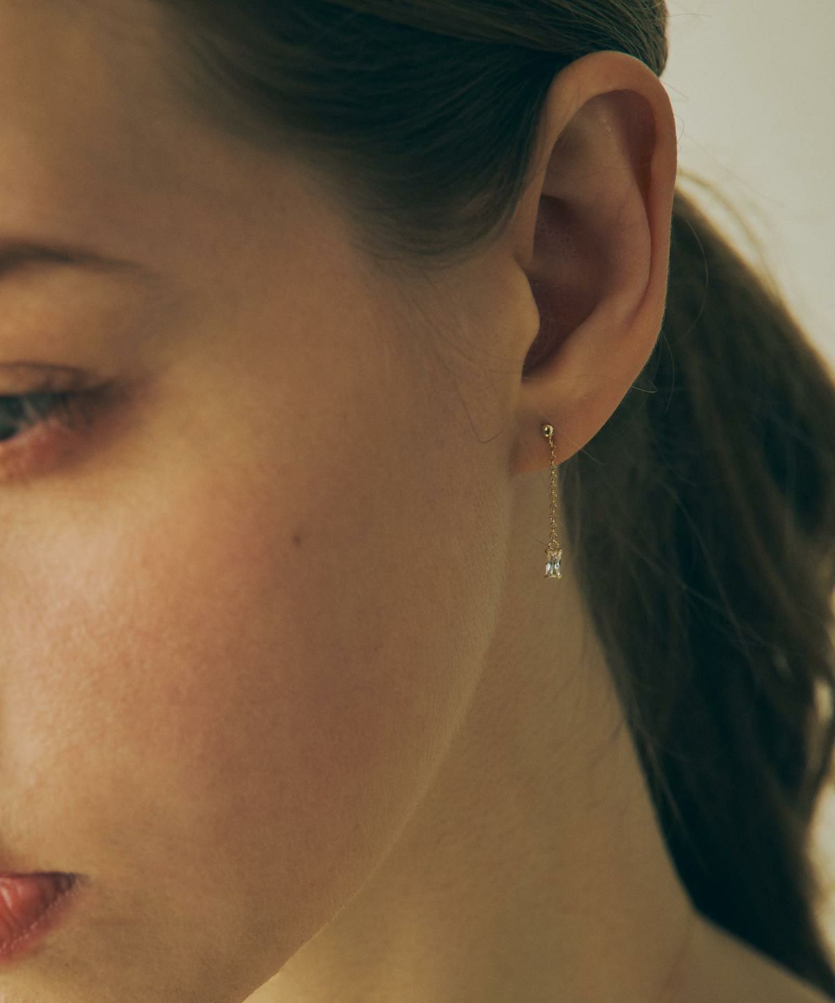 【web限定】[K10]スクエアジルコニアチェーンピアス