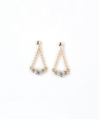 【web限定】[K10]ジルコニアトライアングルチェーンピアス
