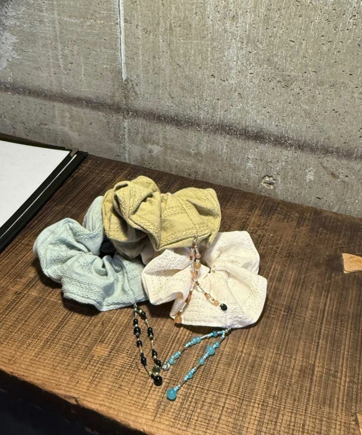 ビーズ付コットンレースシュシュ【nuage】