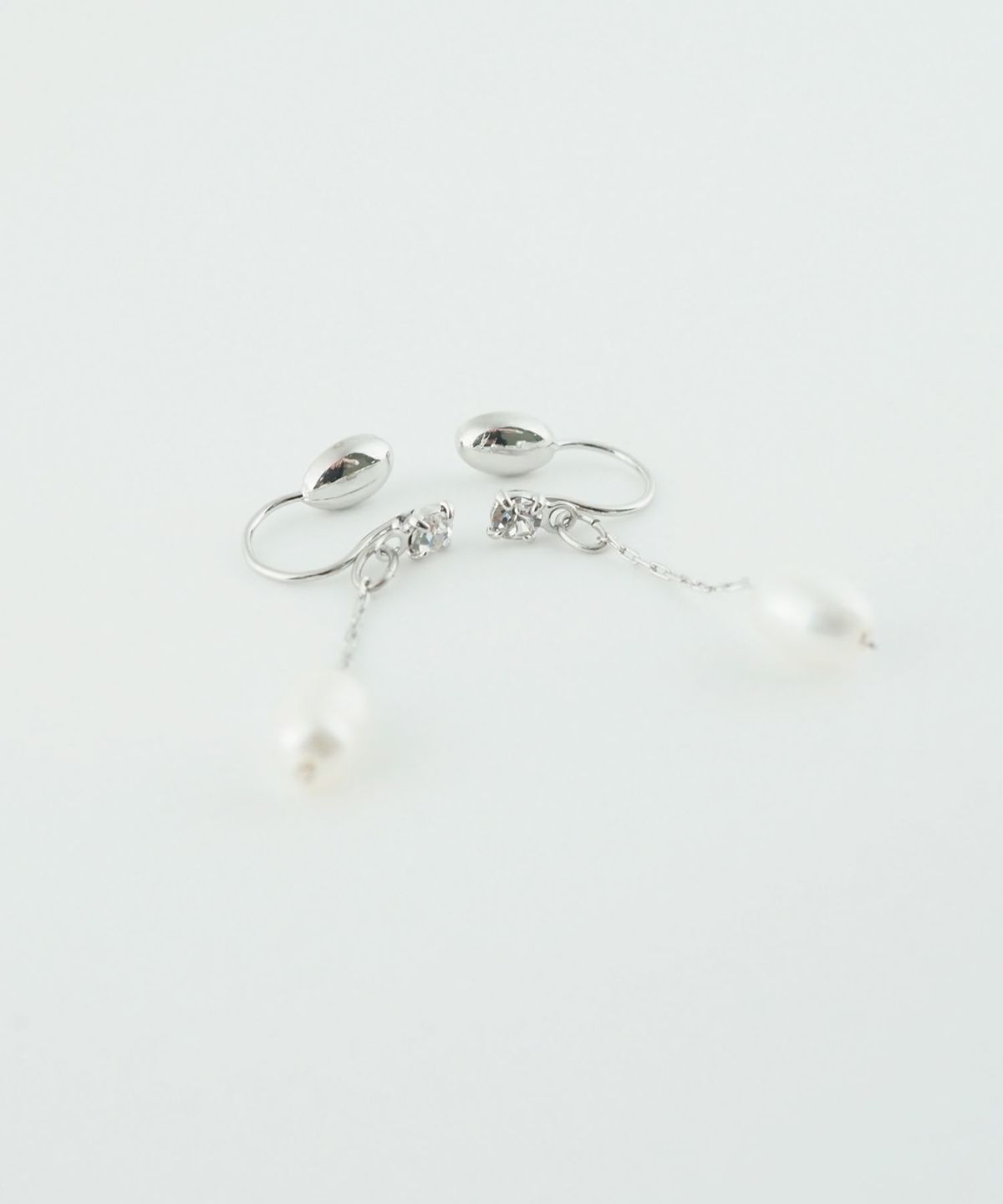 オーバル淡水パールチェーンノンホールイヤリング