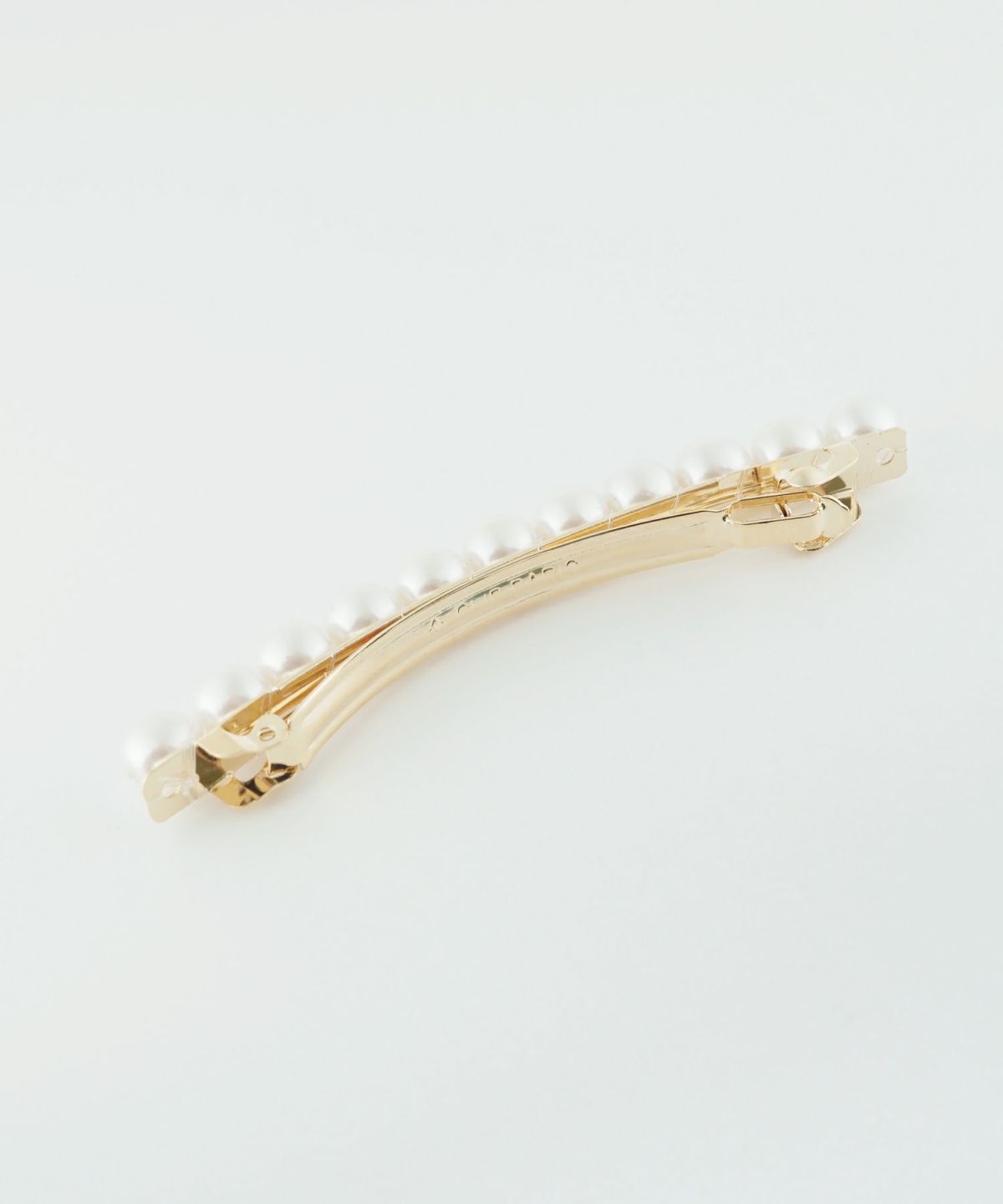 パールラインバレッタ